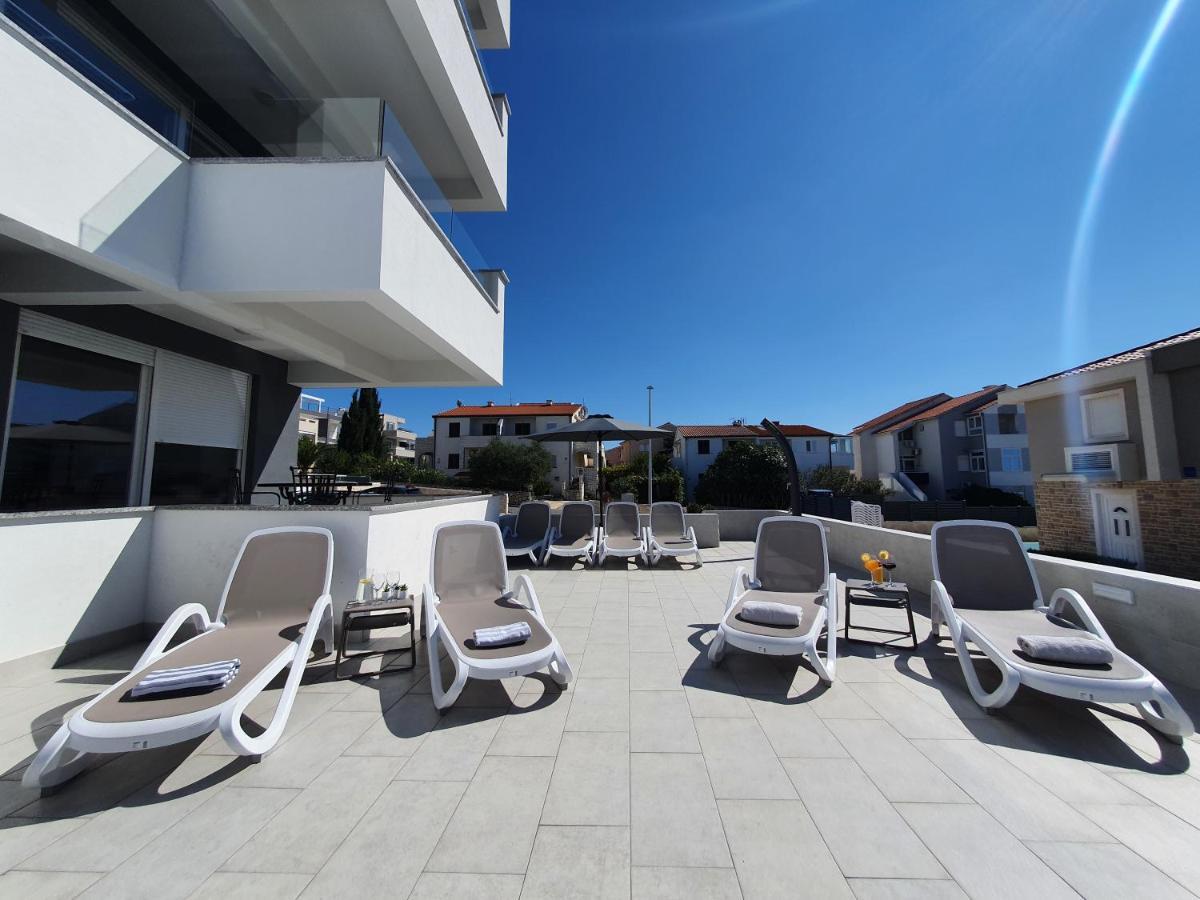 Seahorse Luxury Apartment With Pool And Sea View Novalja Eksteriør bilde