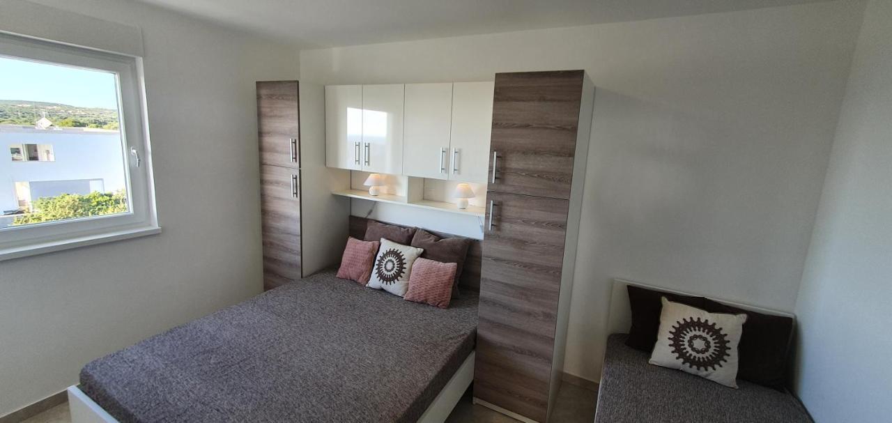 Seahorse Luxury Apartment With Pool And Sea View Novalja Eksteriør bilde