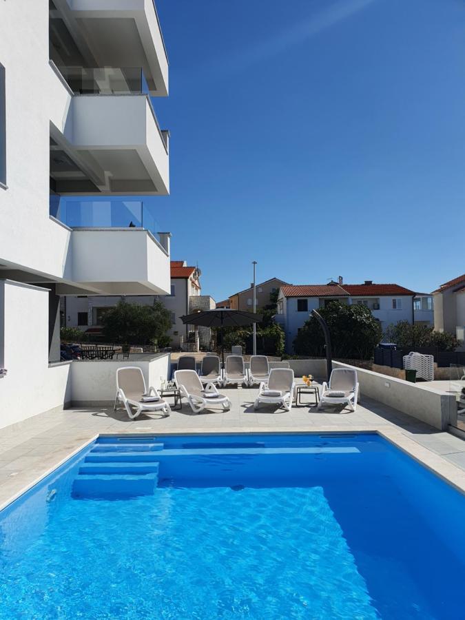 Seahorse Luxury Apartment With Pool And Sea View Novalja Eksteriør bilde
