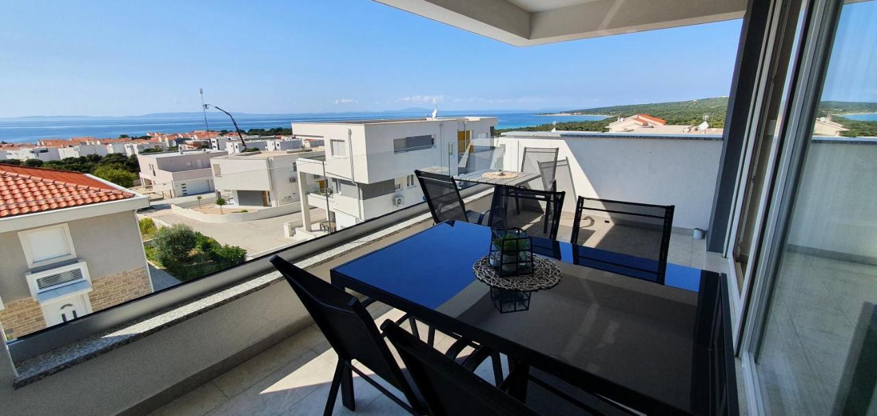 Seahorse Luxury Apartment With Pool And Sea View Novalja Eksteriør bilde